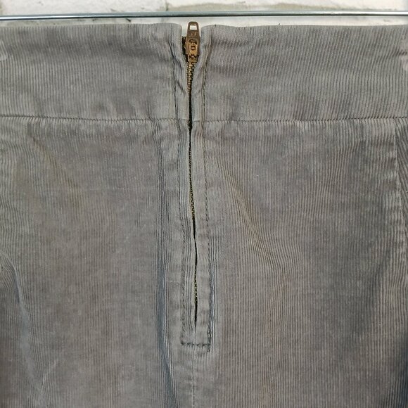 J. CREW STRETCH CORDUROY GRAY SKIRT, SIZE 6, GREAT CONDITION, WOMENS - Picture 3 of 6